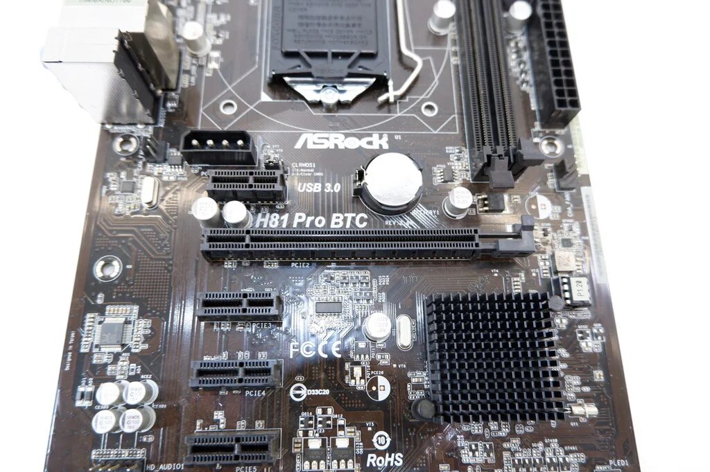 Asrock h81 pro btc. Материнская плата ASROCK h81 Pro BTC. Материнская плата ASROCK 81 Pro BTC. ASROCK h81 Pro BTC 2.0. ASROCK h81 Pro BTC R2.0 LGA 1150.