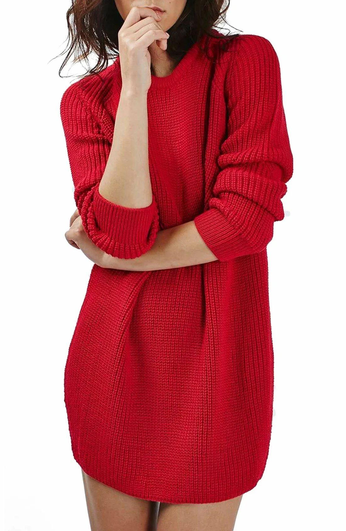 Красное свободное. Платье свитер красное. Красное вязаное платье. Красное вязаное платье-свитер. Красное платье водолазка.