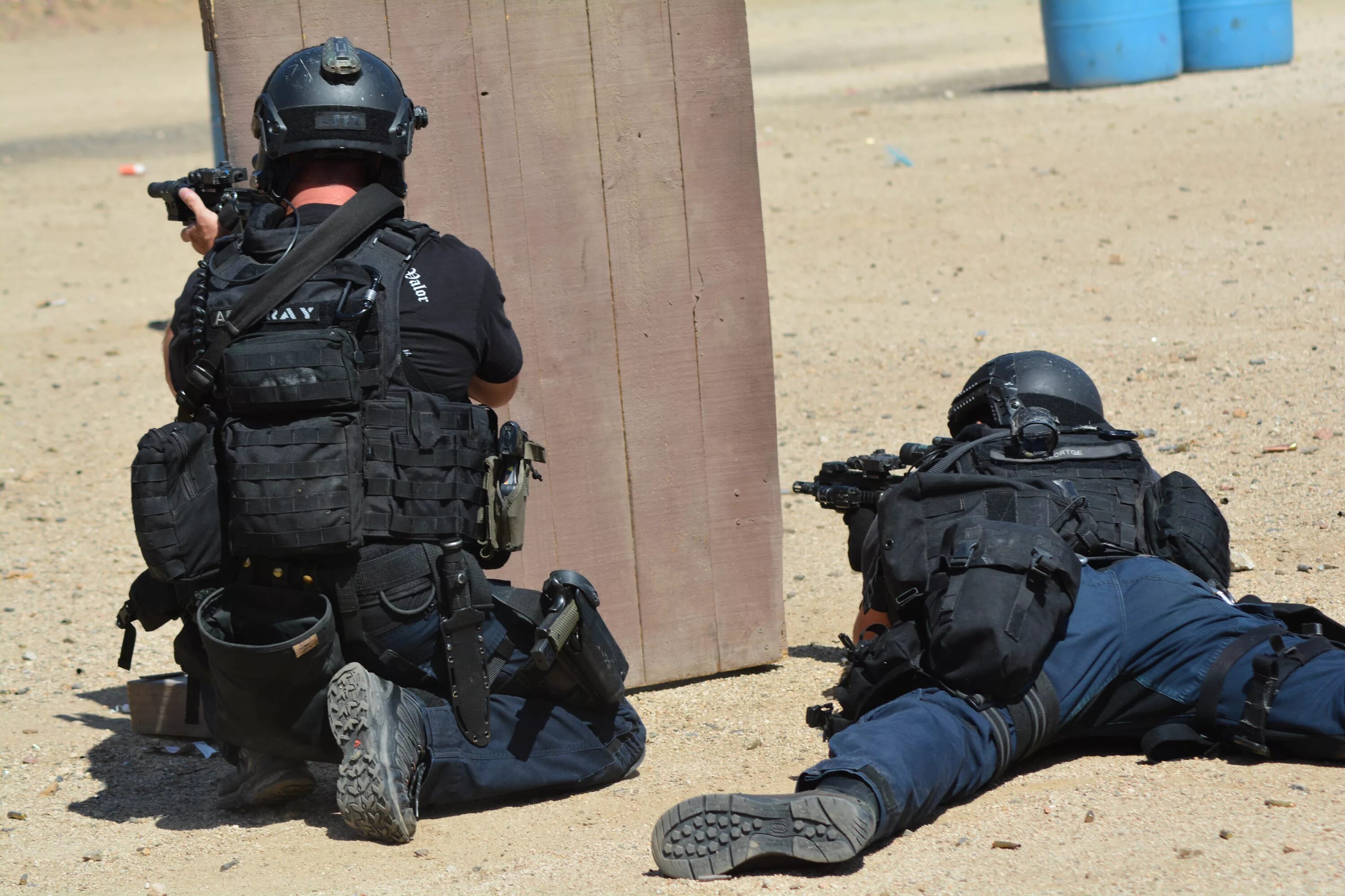 Lapd swat. Lapd swat uniform. lapd police swat. lapd swat форма.