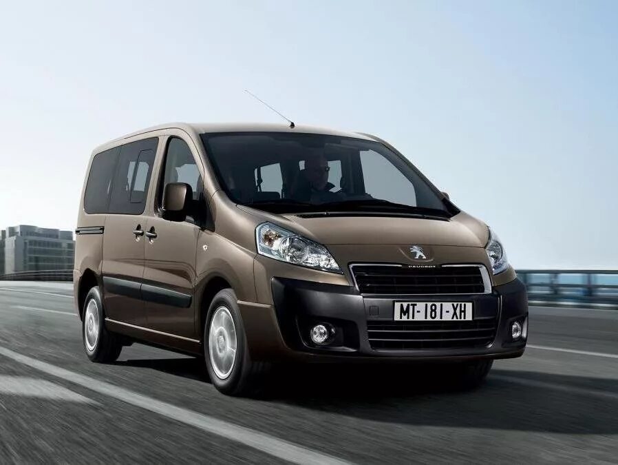 Купить пежо эксперт бу. Peugeot Expert 2012. Peugeot Expert II. Пежо эксперт 2015. Пежо эксперт 2 Рестайлинг.