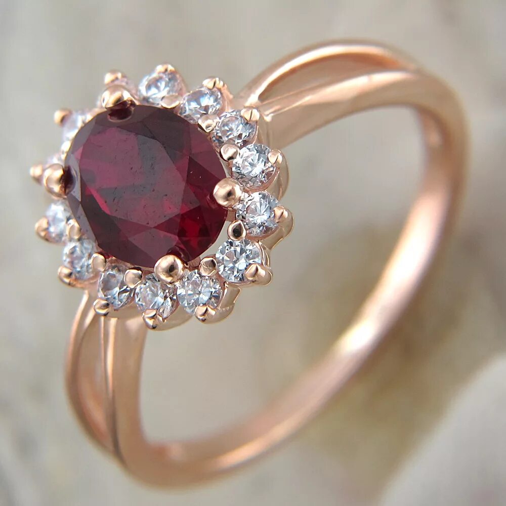 кольца санлайт с горным хрусталем. красивые кольца с камнями. кольцо с топазом и фианитами из золота 585. ситал топаз. Sokolov кольцо из золота с гранатом и фианитами 713929.