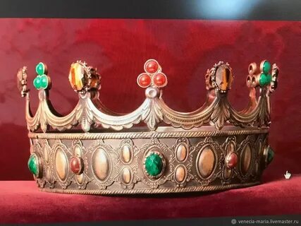 Золотая корона италия