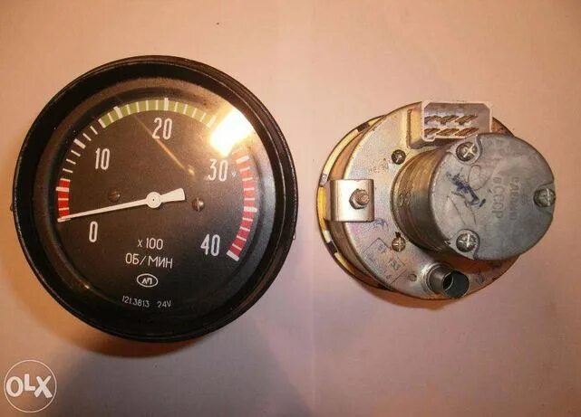 Тахометр старого образца. Daf 106 тахометр. Тахометр старого образца. Тахометр паз на уаз 469. Тахометр волга 449.