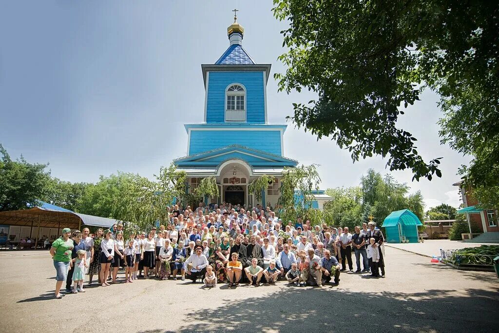 Отрок в черкесске