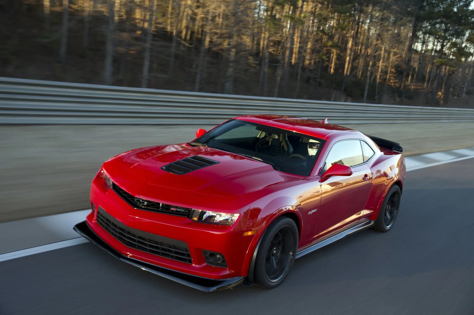 Скачай chevrolet camaro. Скачай chevrolet camaro. Chevrolet camaro zl1. Шевроле камаро. Шевроле камаро.