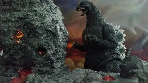 Godzilla uzbek tilida