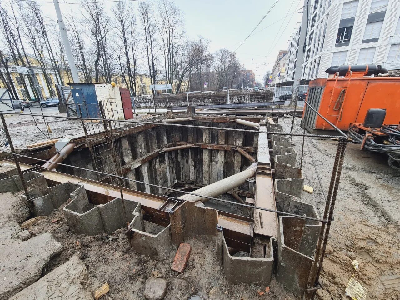 Коллектор петербург. Главный канализационный коллектор Санкт-Петербурга. Канализационный коллектор d800. Тоннельный канализационный коллектор "Северная Долина". Канализационный коллектор д1500.