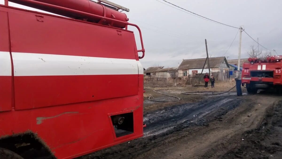 Пожар в Называевске. Пожары в Утичье. Называевск Омск пожар. Называевск происшествия. Погода в называевске на неделю