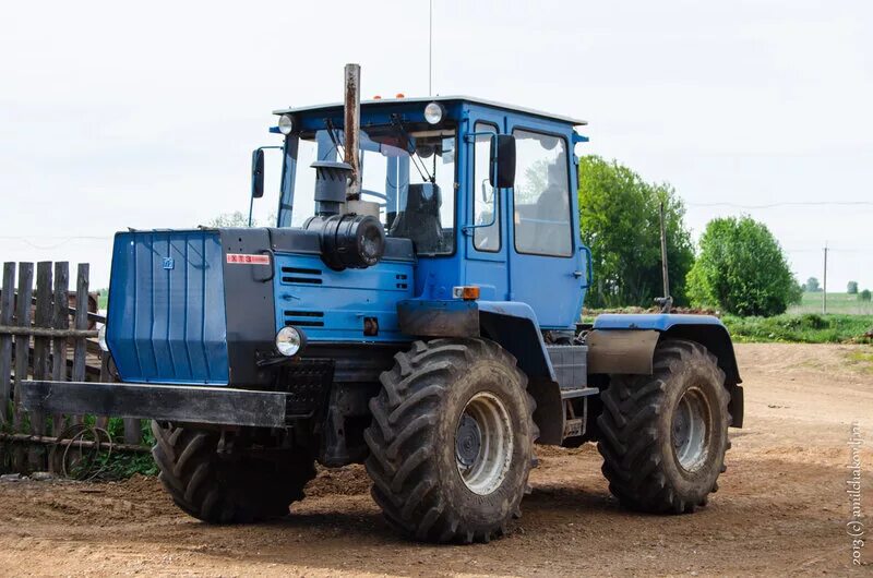 Трактор ХТЗ Т-150. Т-150 трактор колесный. Трактор т150 скоростной. Трактор колесный ХТЗ-150 К-09-25.