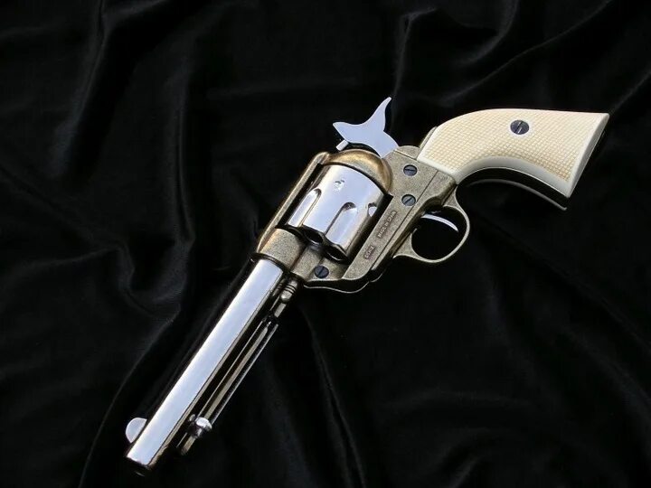 Револьвер миротворец. Револьвер кольт миротворец. Револьвер миротворец. Револьвер colt single action army 1873. Кольт писмейкер 1873.