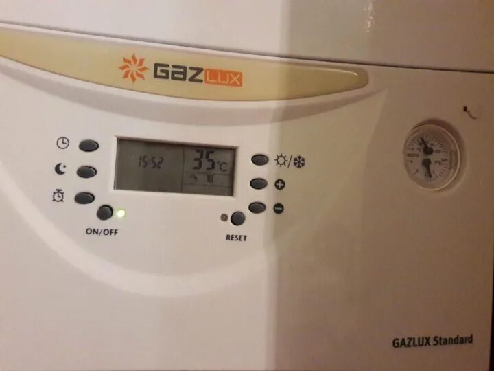Котел газлюкс ошибка е1. Газовый котел gazlux standard. котел газовый газлюкс эконом. газовый котел газлюкс стандарт. газовый котёл газ люкс стандарт.