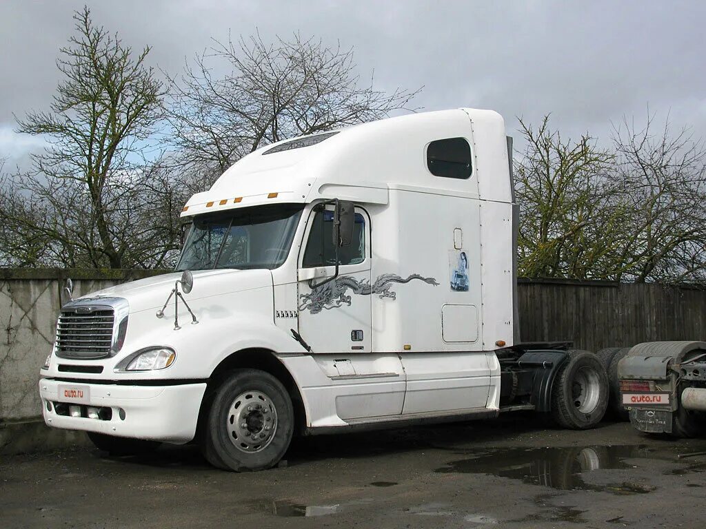 Фредлайнер коламбия 2003. Freightliner Columbia 2003 год. Фредлайнер коламбия 2003 года. Freightliner Columbia cl120 2003.