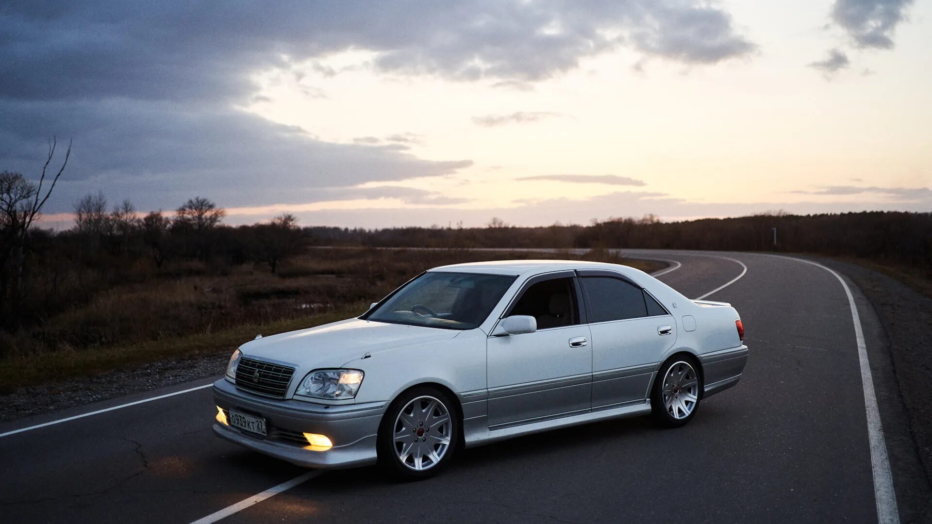 Краун тест. Toyota crown s170. toyota crown majesta s170. тойота краун 170. тойота краун маджеста 170.