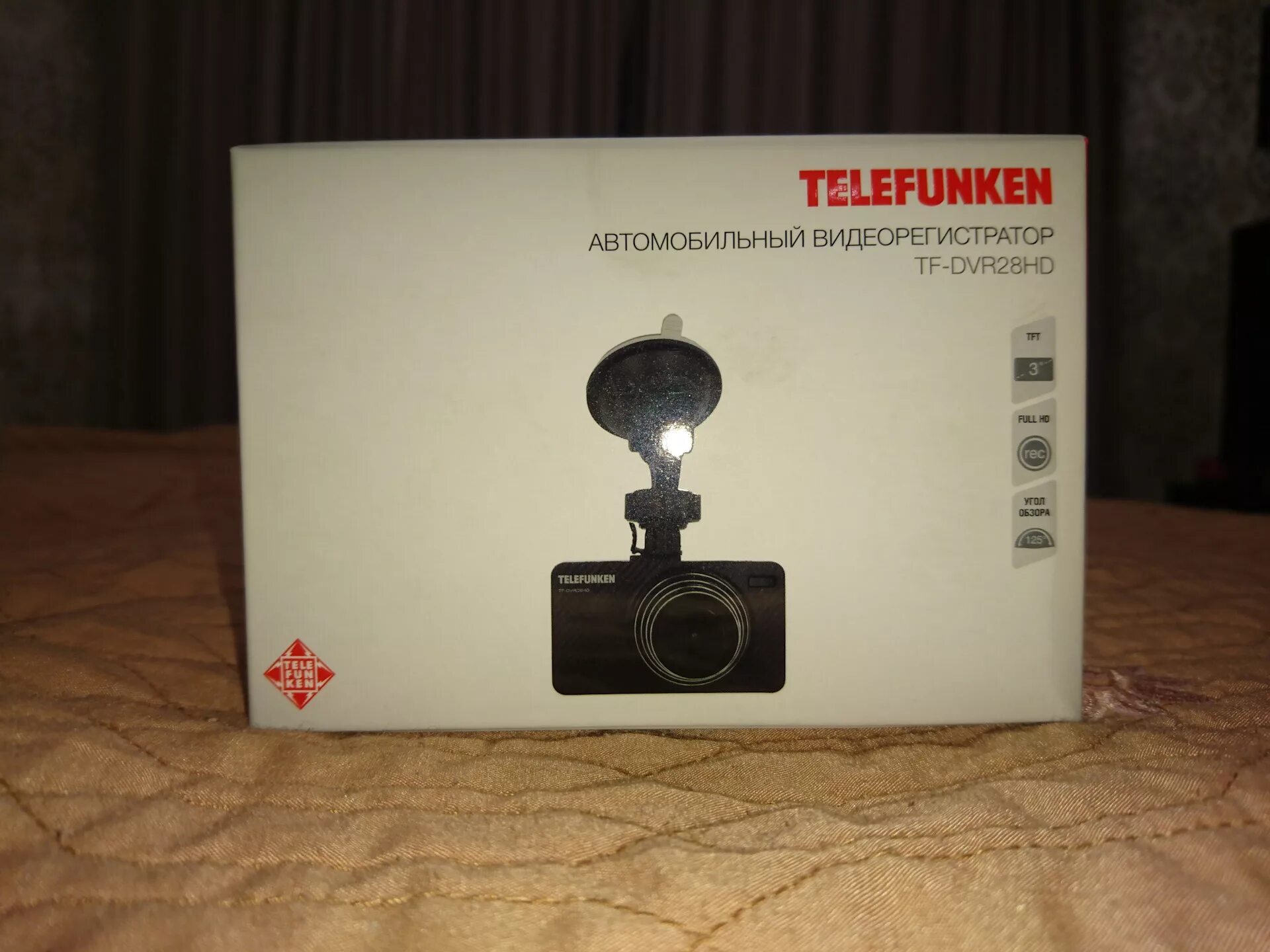 Какой видеорегистратор купить в 2024. Видеорегистратор Telefunken TF-dvr28hd. Видеорегистратор Телефункен. Видеорегистратор автомобильный Felefunken Telefunken. Telefunken видеорегистратор кнопки управления.