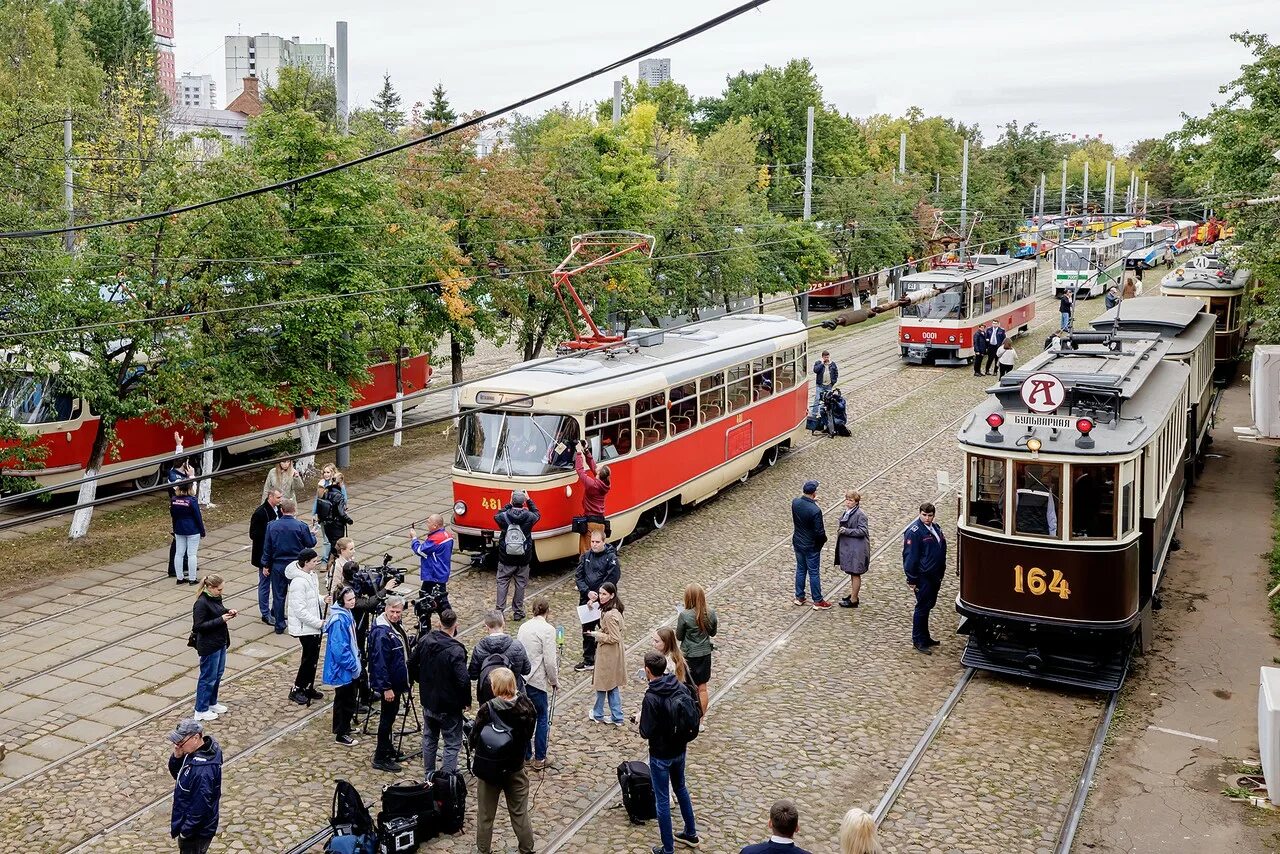 Маршрут парада трамваев в москве. Парад трамваев в Москве. Парад трамваев 2024. Парад трамваев Новосибирск. Парад трамваев наоборот.