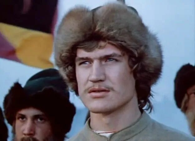 Артисты россия молодая фото Россия молодая (1981, 1982) 5-я серия Крепости быть! серии кадры из филь