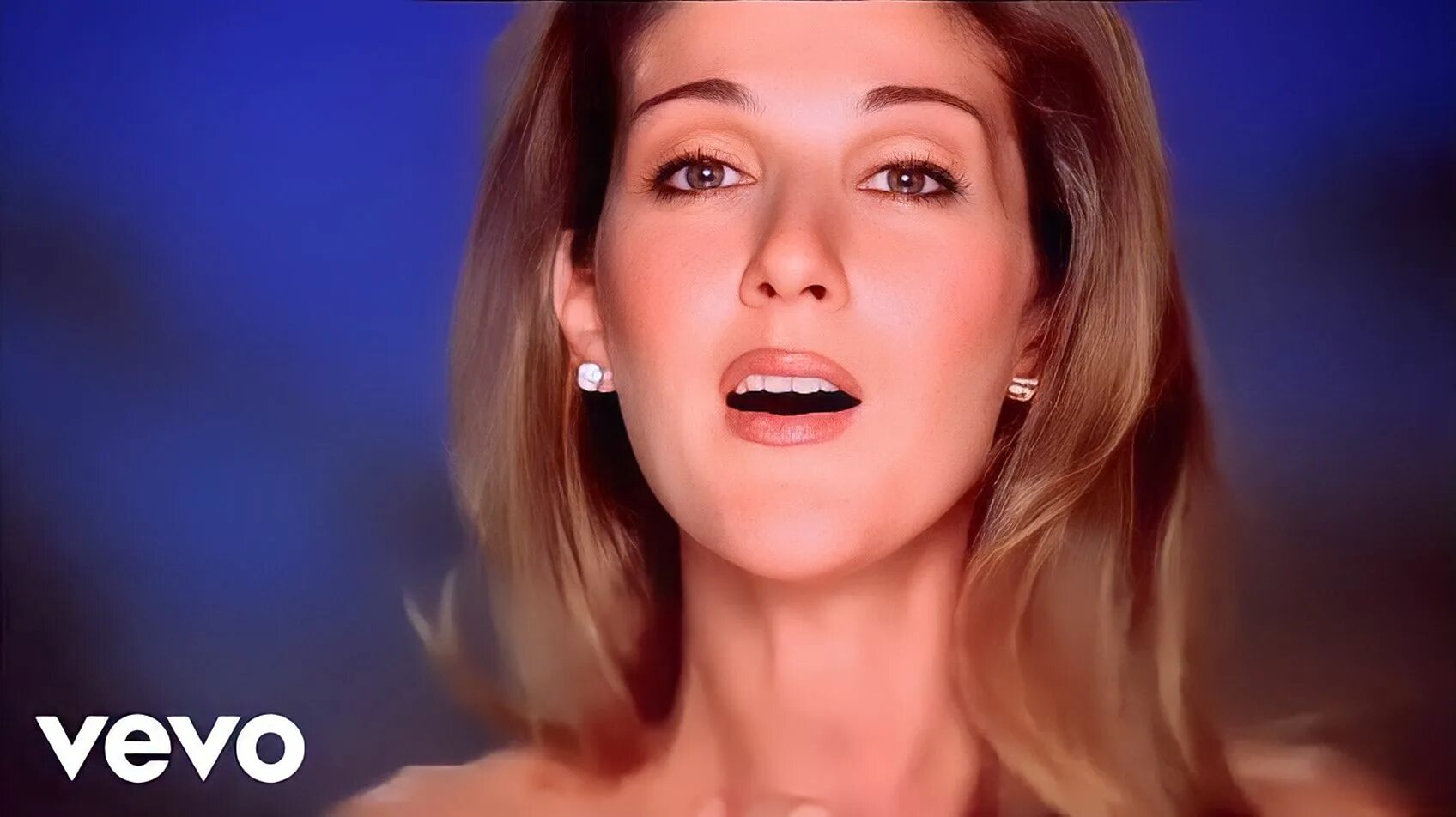 Селин дион will go on. Селин дион 1997. селин дион титаник. my heart will go on селин дион. певица селин дион титаник.