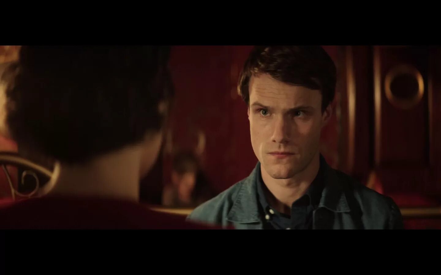 Hugh skinner фото. Hugh skinner. Хью скиннер. Кэмерон хэрри. Хью скиннер торс.