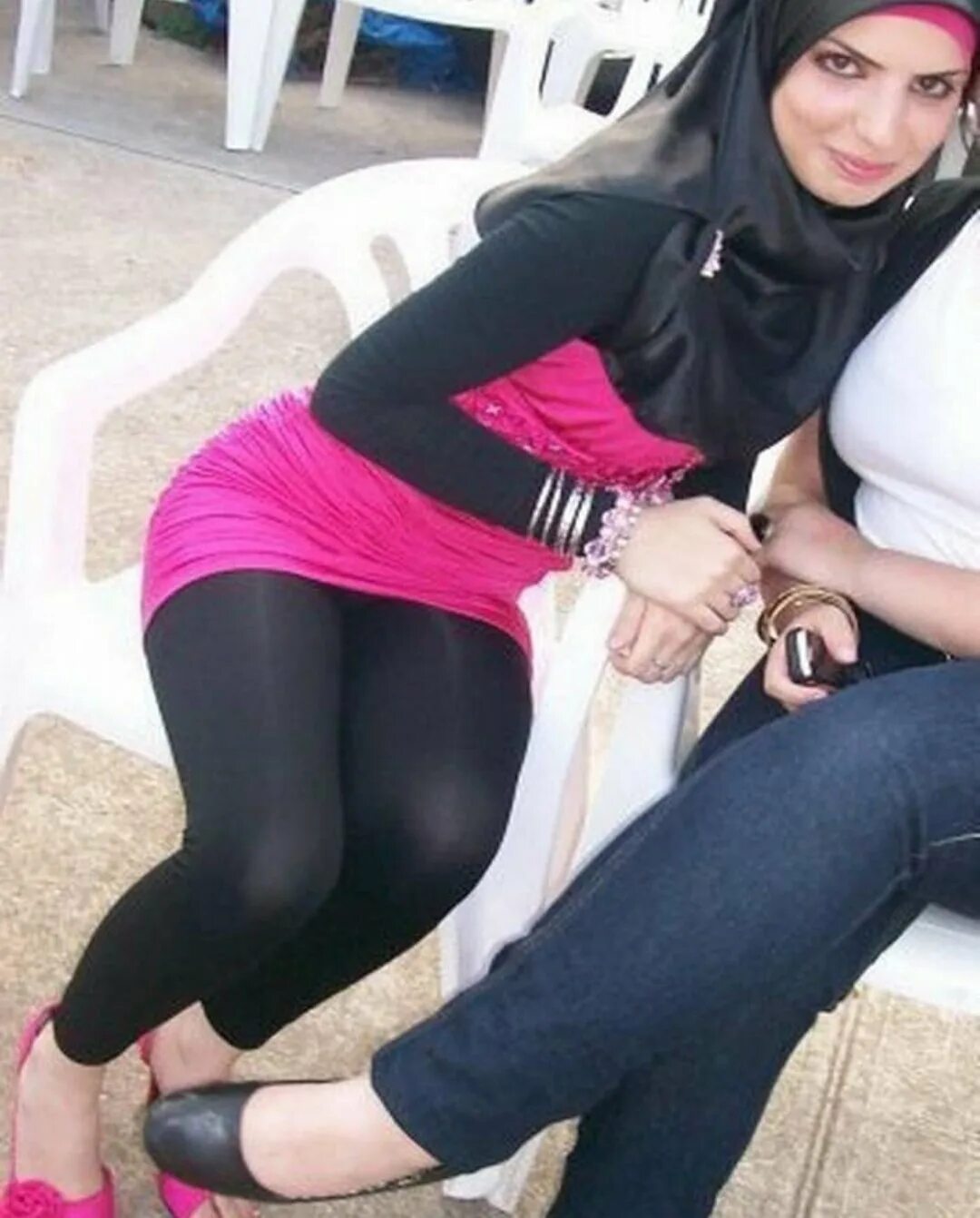 Исламские женщины с большой попкой. В хиджабе +18. Мусульманки в стрингах. Arab am. Турбанли хиджаб.