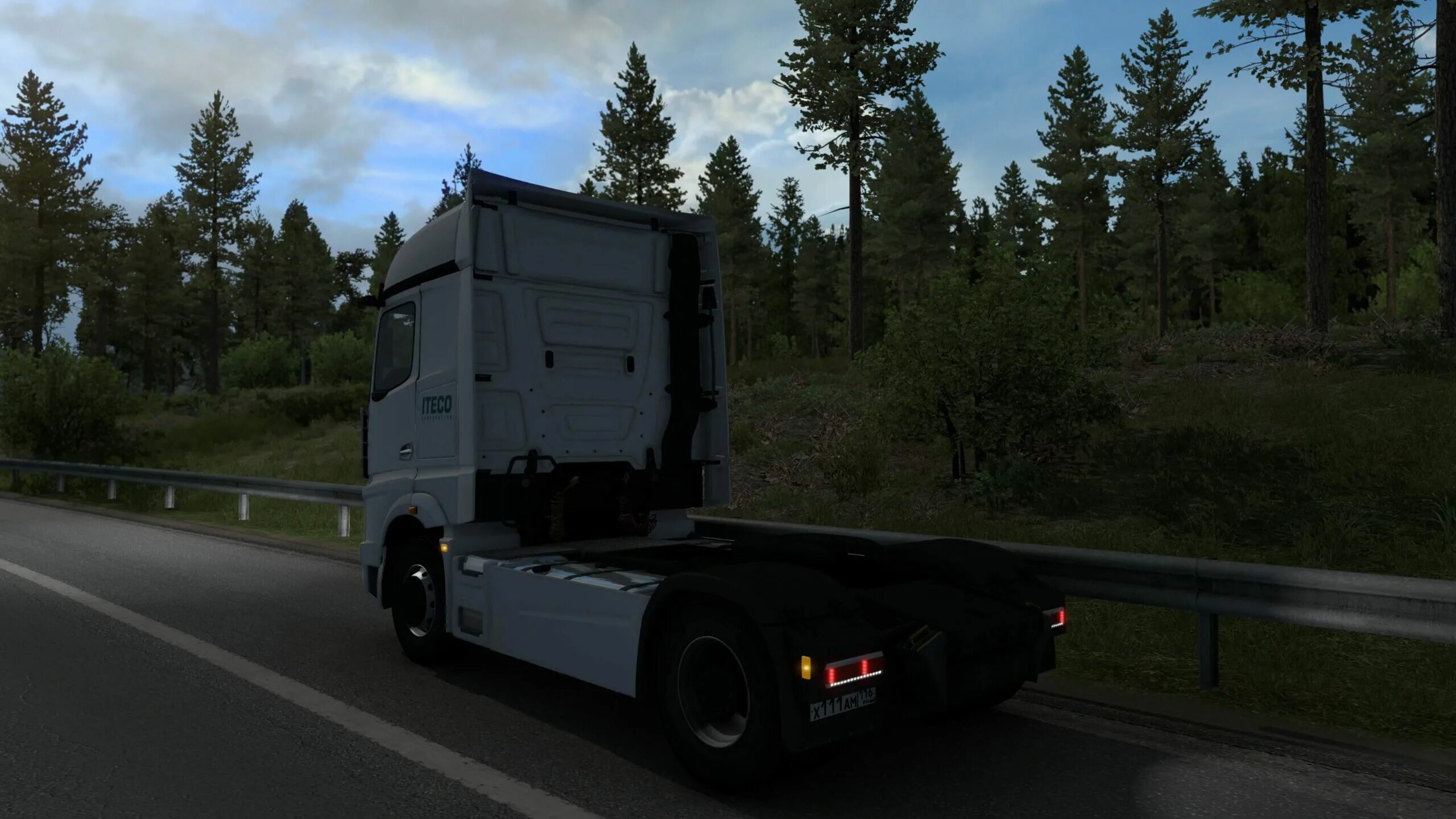Юрик 72 камаз. Камаз 5490 glt ets 2. Тянет грузовик. Russian suv 1. Камаз 911 ютуб.