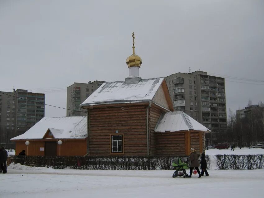 Храм сретения господня площадь новаторов 1а фото. Сретенский храм рязань. храм сретения господня рязань. сретенский храм на московском рязань. церковь на площади новаторов рязань.