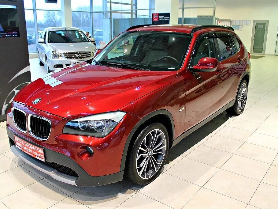 BMW x1 18i. BMW x1 sdrive18i. BMW x1 e84 2011. BMW x1 красная. Куплю бмв х1 бу