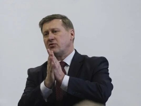 Локоть информ. Анатолий евгеньевич локоть. локоть анатолий евгеньевич мэр новосибирска. локоть кпрф. локоть мэр новосибирска ржет.