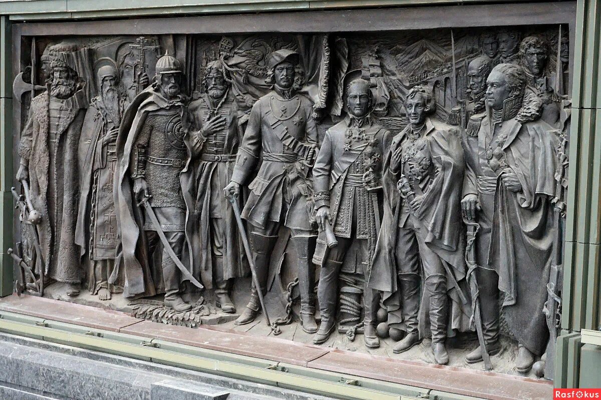 горельеф на охотном ряду