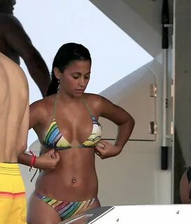 Antonella roccuzzo naked 💖 Антонелла рокуццо: 20 горячих фот. axotup.ru Ан...