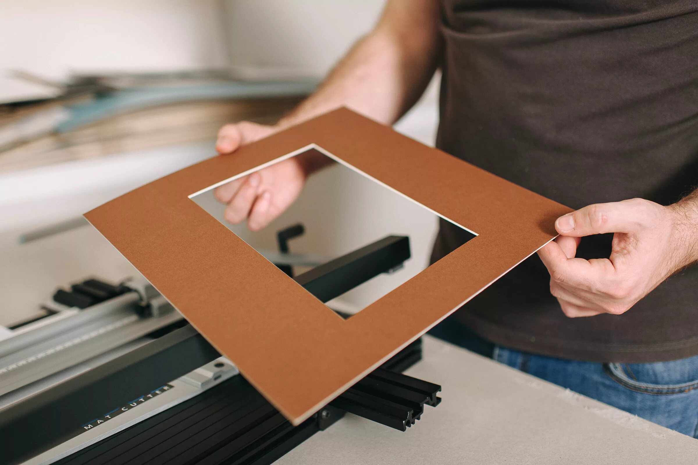 Паспарту для рисунка размеры. Паспарту из картона. Размер паспарту для рисунка формата а3. Passer. Формат паспарту.