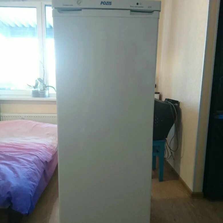 Pozis rs 416. Холодильник Позис RS-416. Холодильник Pozis RS-416, черный внутри. Фотография холодильника Pozis RS-416.