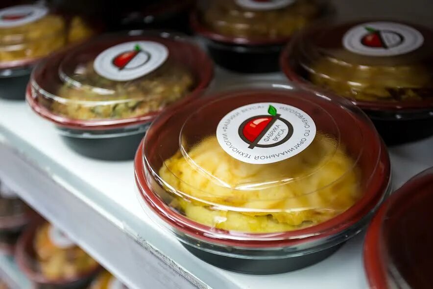 Диван кардинал-6. Фабрика вкуса южно-сахалинск. Фабрики южно сахалинска. Фабрика вкуса сахалин. Кондитерская фабрика южно-сахалинск.