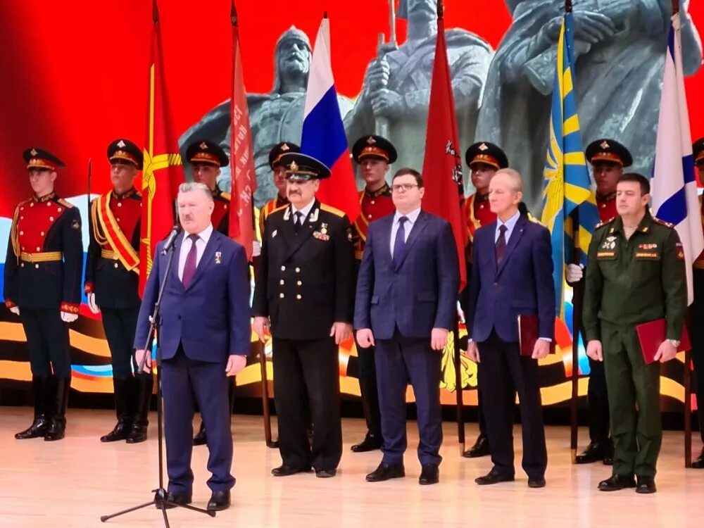 Генерал инженерных войск топилин. Ветераны 19 армии пво. Московский дом ветеранов войн и вооруженных сил. Гоо московский дом ветеранов войн и вооружённых сил внутри. Московский дом ветеранов.