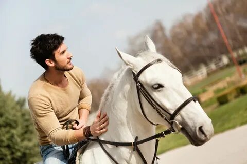 "Man Gear Riding Horse" - Tutorials