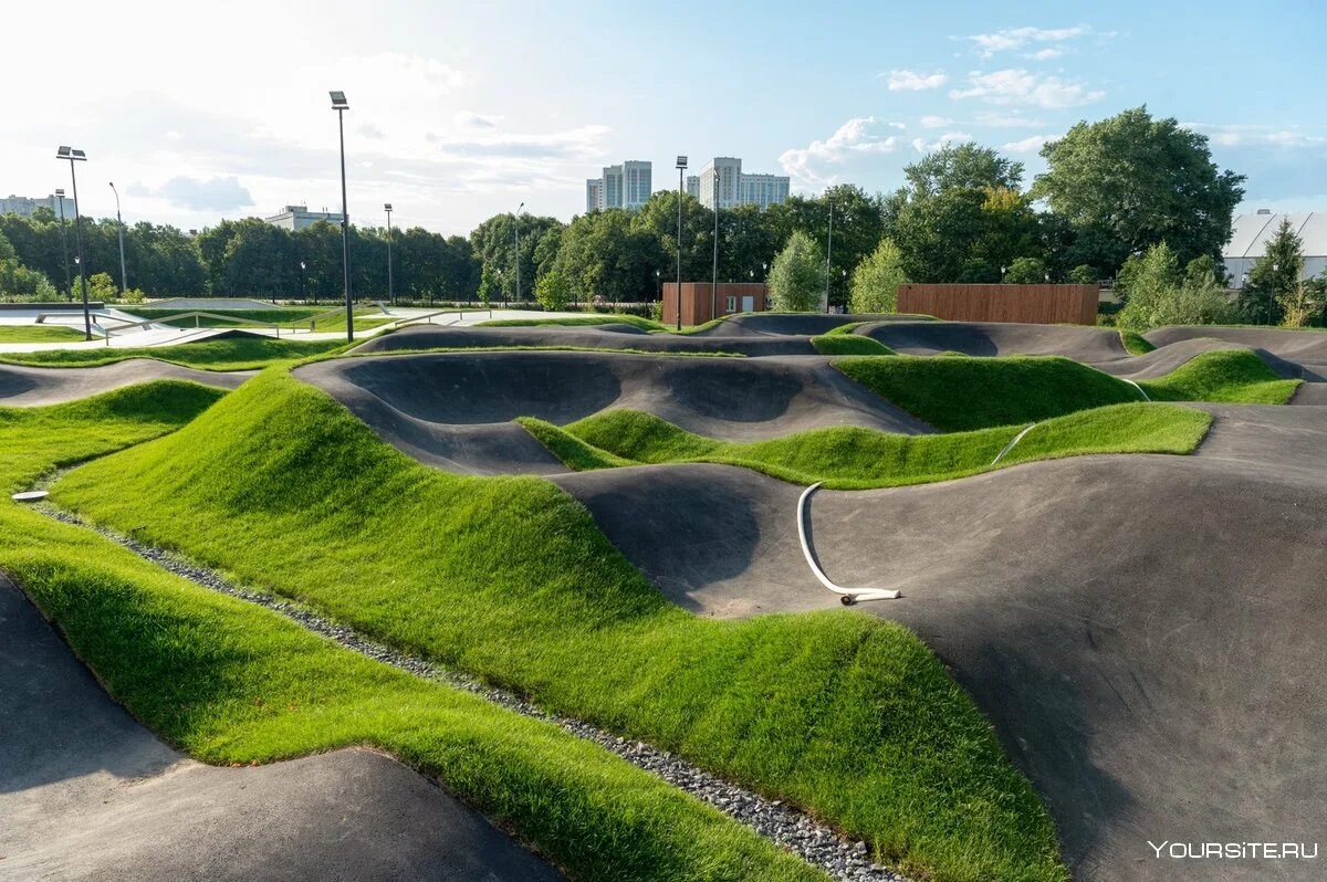 Геопластика рельефа. Сад космических размышлений дамфрис шотландия. Геопластика холмы. Ферма креветок в тайланде. Геометрический рельеф геопластика.