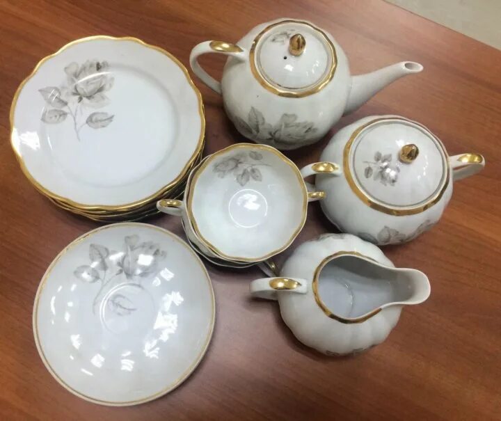 Сервиз дулево розы. Чайный сервиз бавария до военный. Сервиз дулево розы. Чайный сервиз агашки дулево. Сервиз дулево розы.