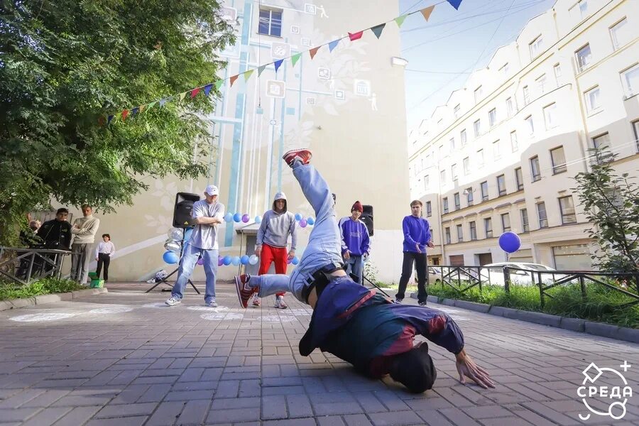 Молодежный центр среда. Центр среда. центр молодежи санкт-петербург. центр среда санкт-петербург. мир молодежи спб проспект ветеранов 147.