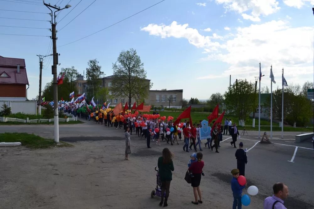 Новости краснослободска волгоградской. 9 Мая Краснослободск. День молодежи Краснослободск Мордовия парк. Мордовия пожарная часть 19 Краснослободск. Новости Краснослободск Мордовия.