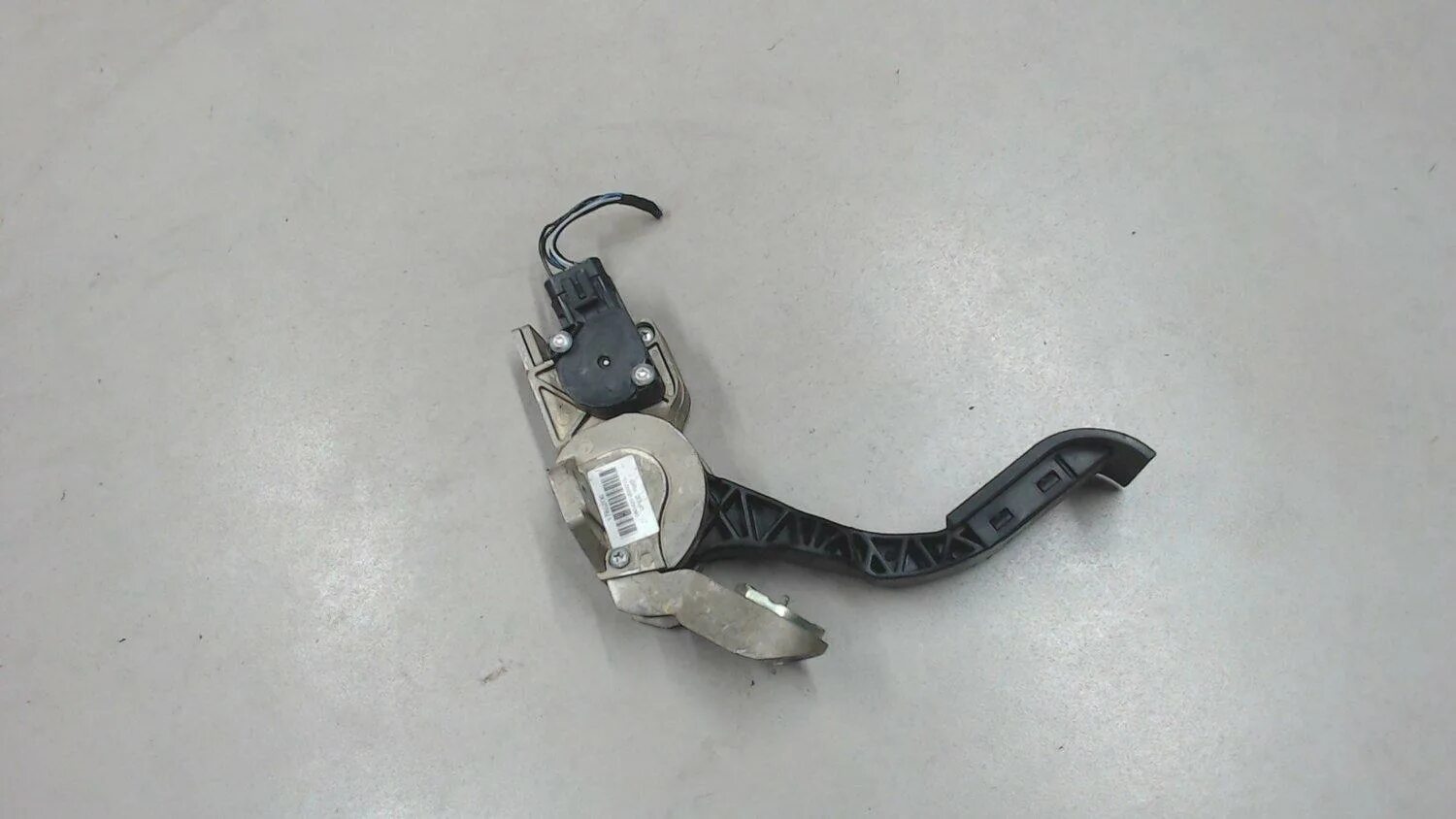 Газы даф 105. Педаль газа даф 95 xf евро 2. педаль газа даф 105. педаль газа даф 0375177. датчик педали газа даф 95 xf.