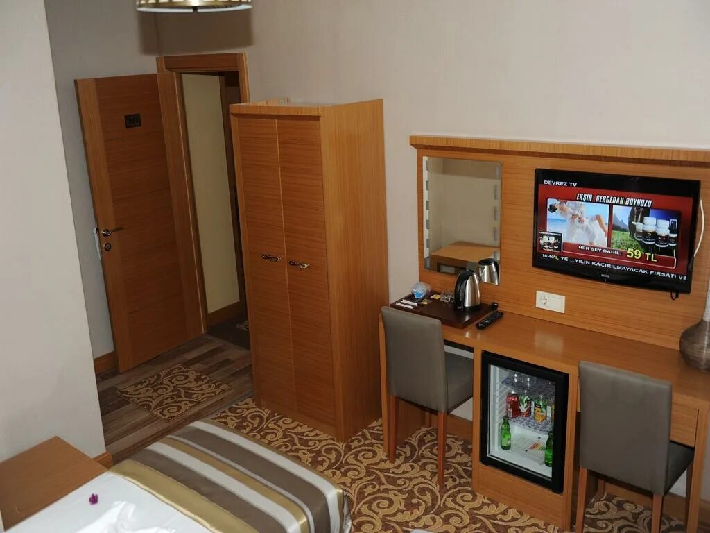 Отель альфа 3 сочи. Alfa Hotel 3 Стамбул. Турция Альфа отель. Alfa Hotel Istanbul 4* (Аксарай). Альфа рум Уфа.