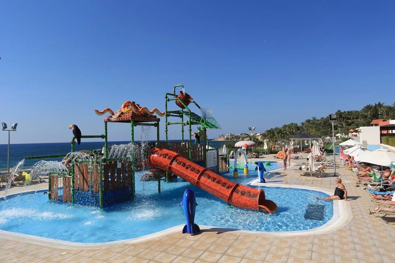 Aqua sol holiday village water park. Water wonder. Аква викториас вилладж. Aqua park village & waterpark. Холидей вилладж.