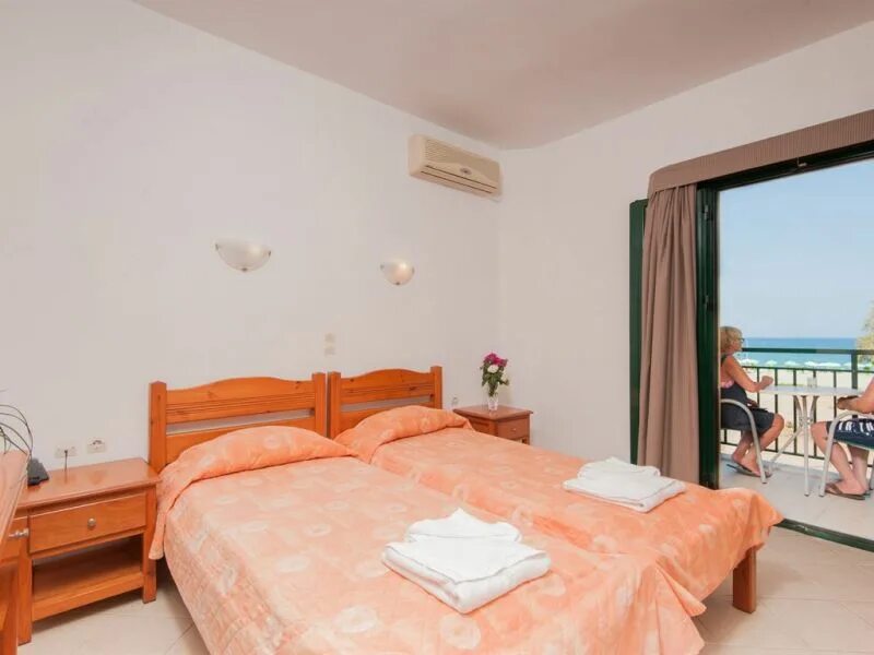 Пляж эдем айленд крит греция. Пляж эдем афины. Eden beach hotel apartments. Эдем бич 5. Edem beach festival турция.