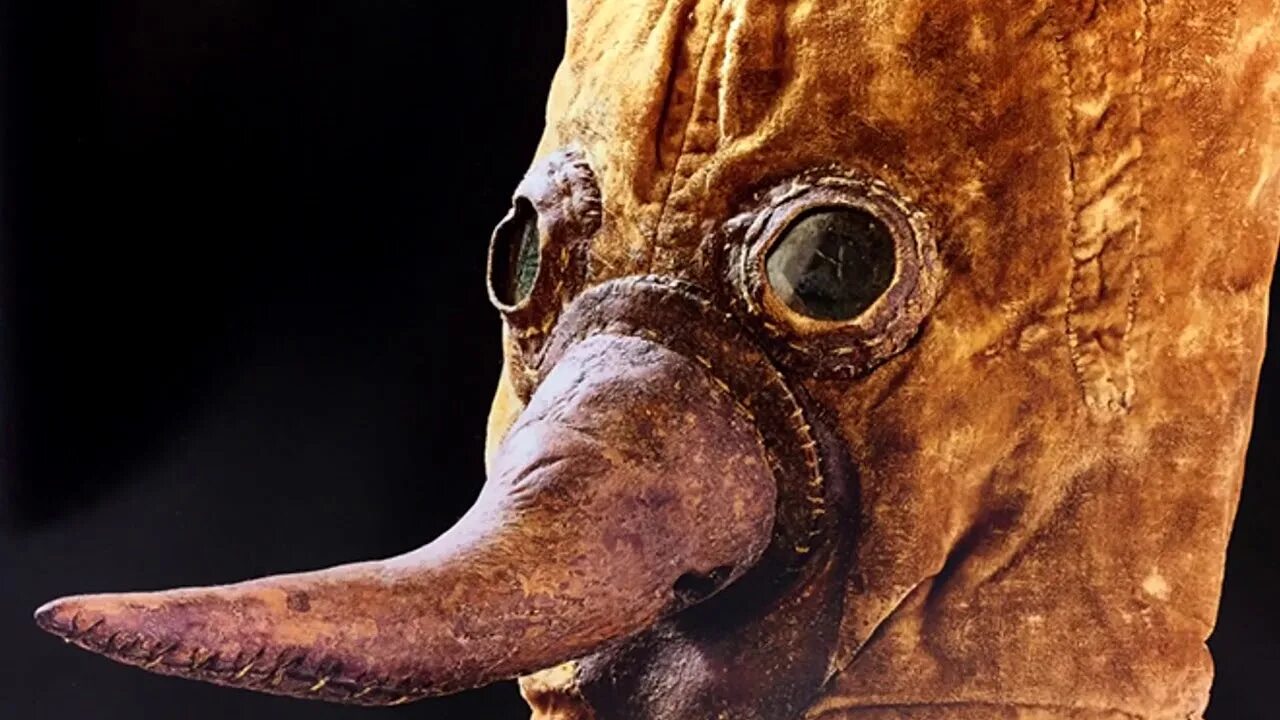 Йорг саксонский чумной доктор. Чумной доктор средневековье. Чумной доктор 17 века жуткий. Настоящий чума. Настоящий чума.