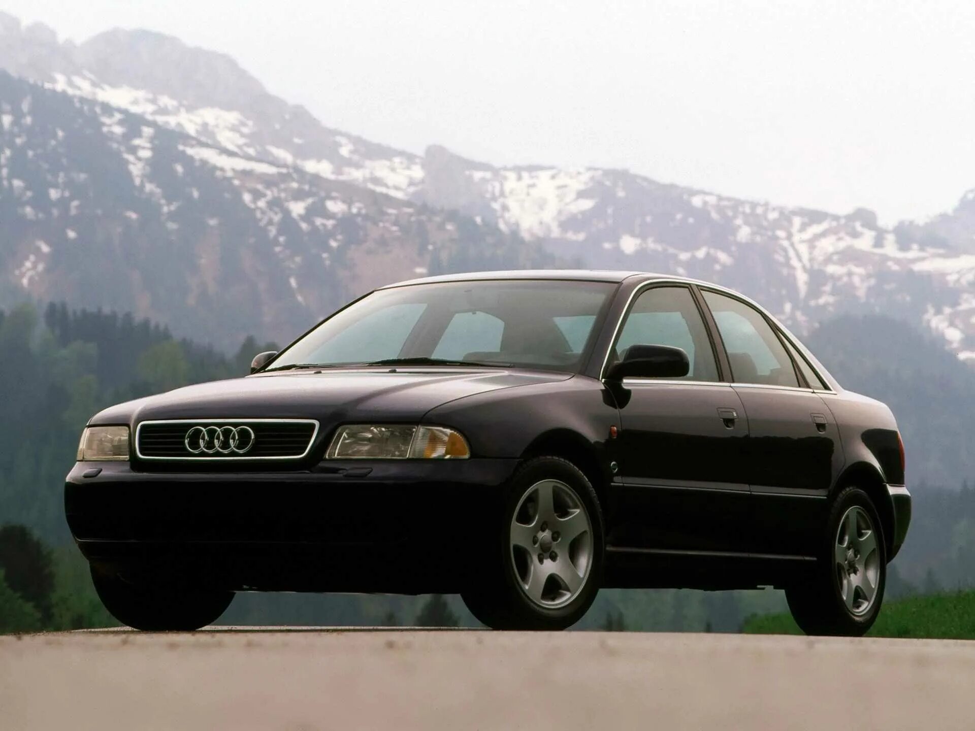 Ауди а6 ц4. Audi a4 1996. Audi a4 b5 1996. Audi a4 1995. Audi a4 b5 1994.