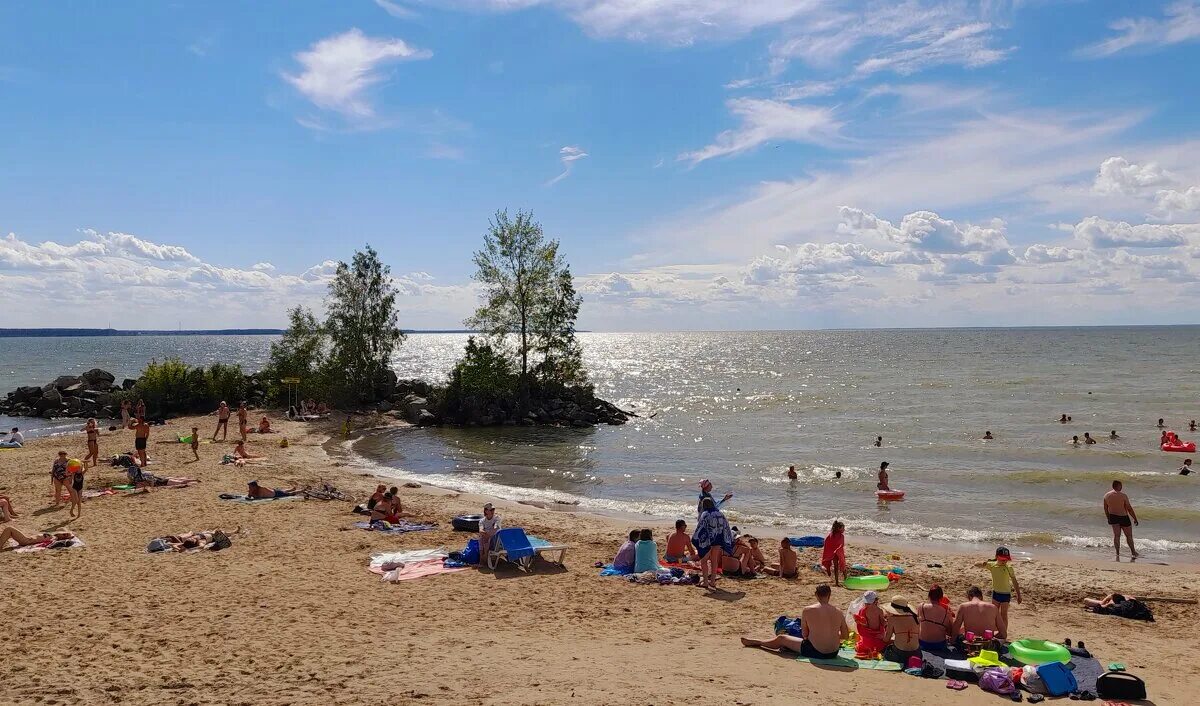 «песчаный берег моря»сёра. витязево в июле. красивое море. июль пляж. июль пляж.