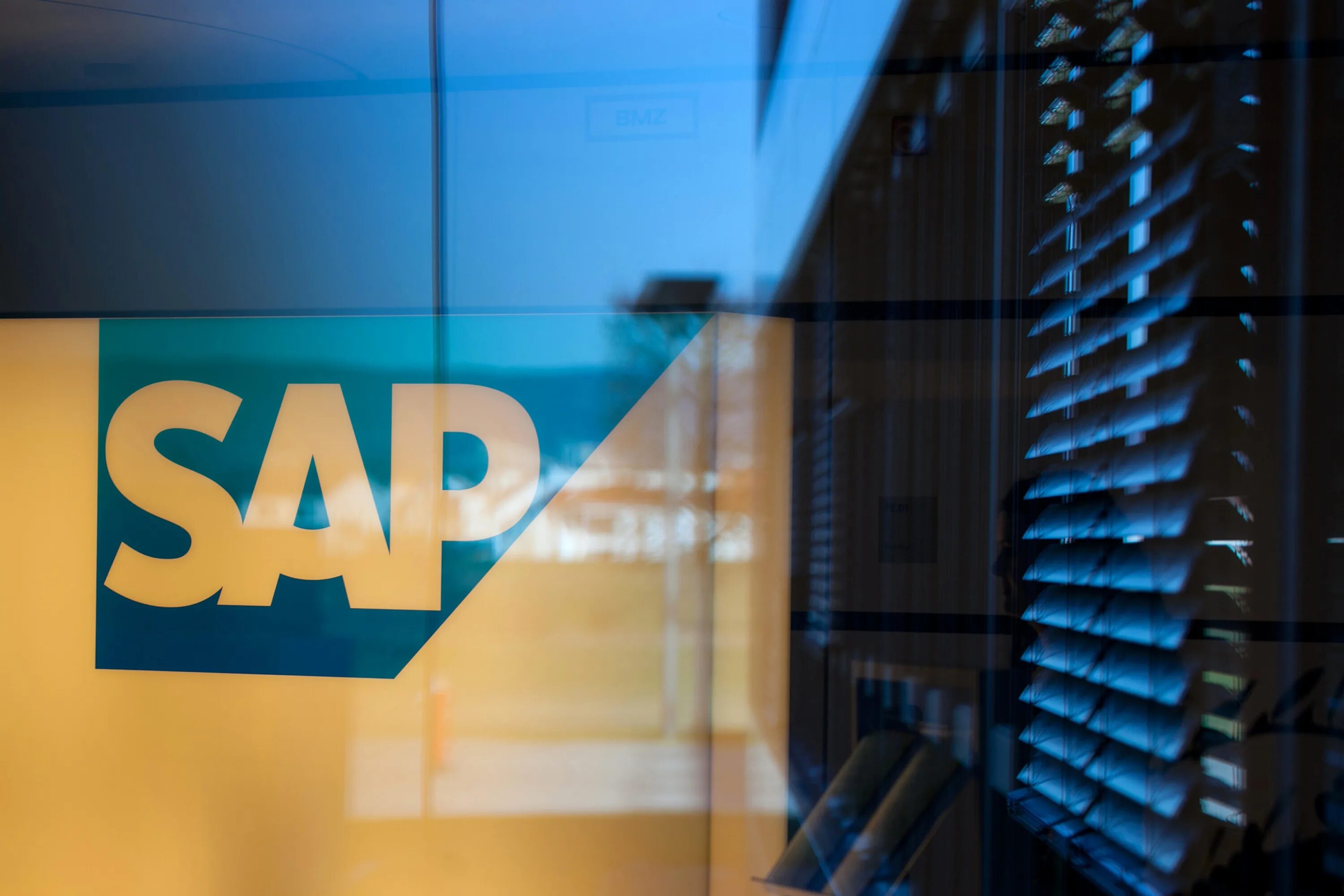 Sap загрузить. Sap компания. sap картинки. sap логотип. немецкая компания sap.