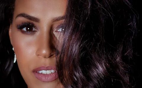 Glennis Grace + support: Nicolas Kanza 24 april 2019 Kleine zaal.