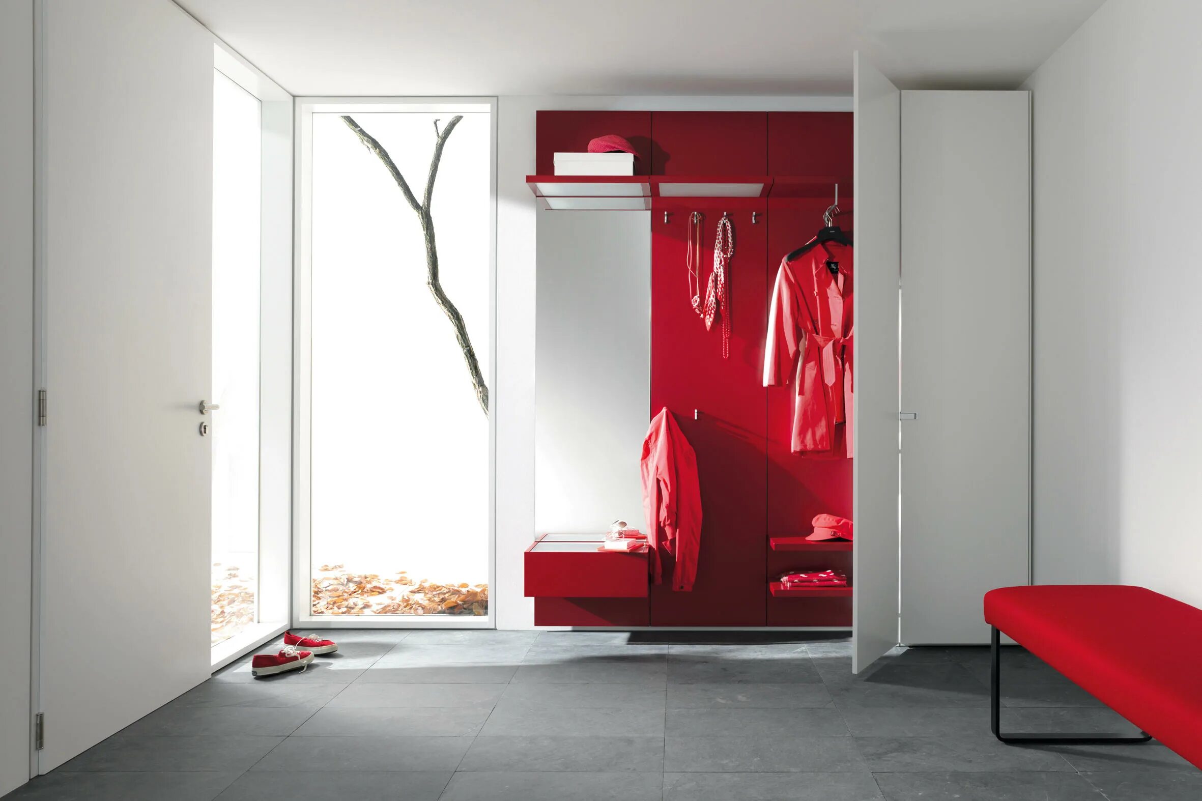 The Designer-Approved Way to Take Your Walls to the Next Level Lacquered walls, 