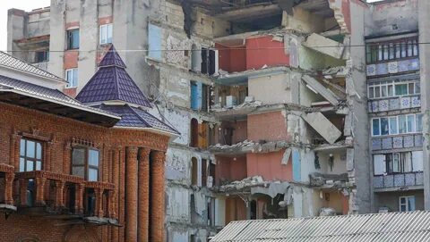 Дом атакует