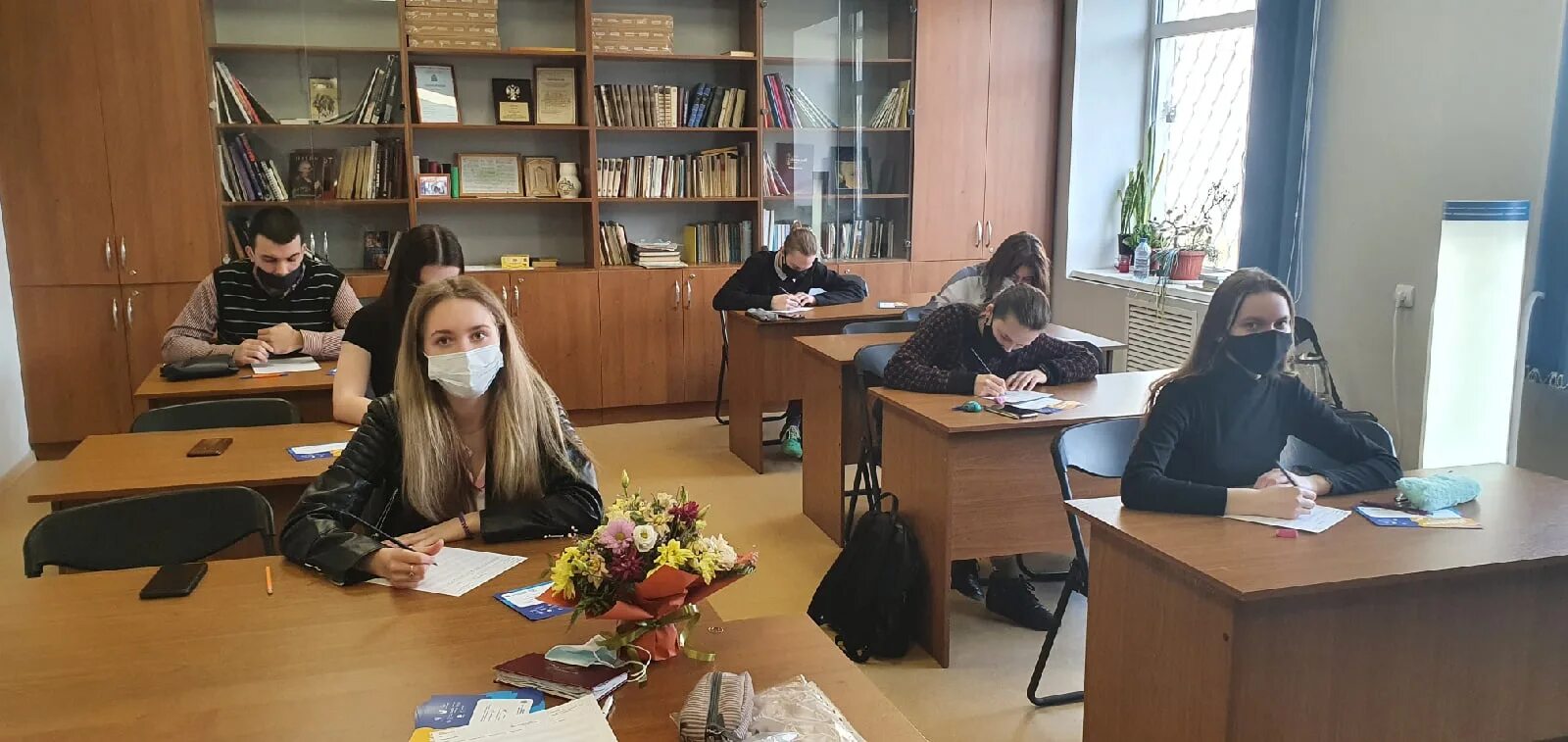 Набат 5 псков колледж искусств. Псковский колледж искусств имени римского корсакова. Колледж искусств римского корсакова псков. Псковский областной колледж искусств. Колледж римского корсакова псков.